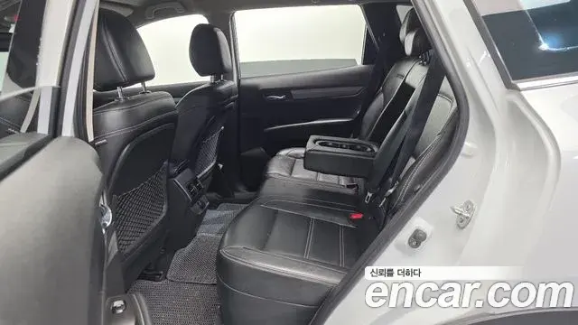 Renault Samsung QM6 2018 — ფოტო 16/36