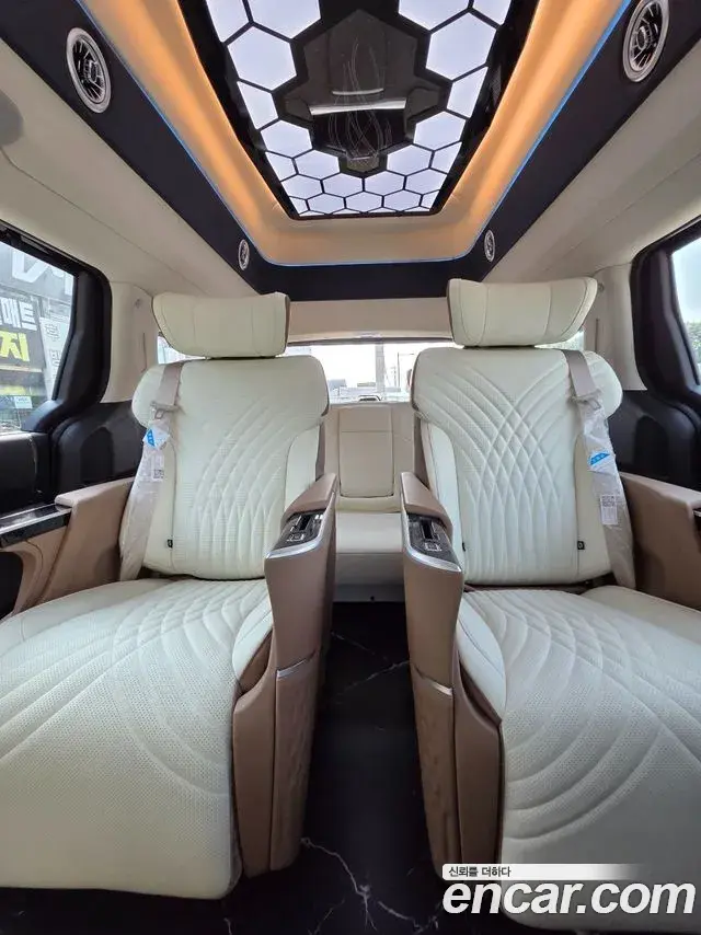 Kia Carnival 2026 — Photo 14/20
