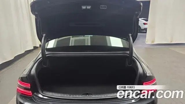 Genesis G80 2021 — Şəkil 18/20