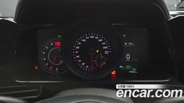 Hyundai The New Avante Hybrid 2022 — Photo 19/33