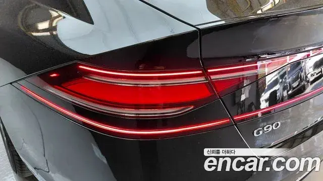 Genesis G90 2023 — Şəkil 8/35