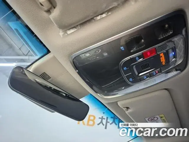 Genesis GV80 2023 — Şəkil 9/19