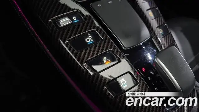 Mercedes-Benz AMG GT 2021 — Photo 9/20