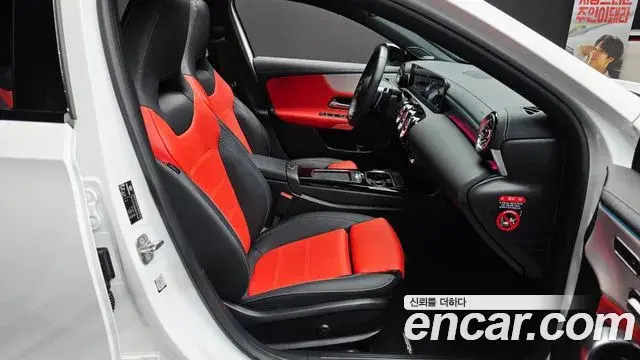 Mercedes-Benz A-Class 2025 — Şəkil 16/31