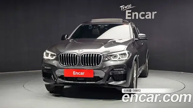 BMW X4 2021 — ფოტო 20/32