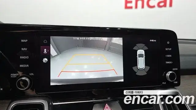Kia Sorento 2020 — ფოტო 16/20
