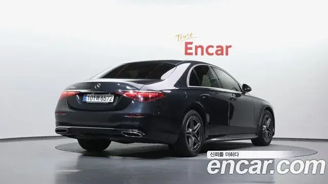 Mercedes-Benz S-Class 2021 — Photo 2/20