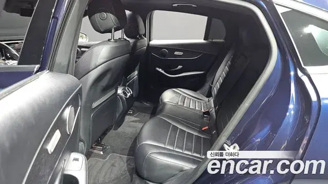 Mercedes-Benz GLC-Class 2023 — ფოტო 11/33