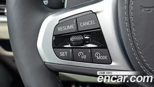 BMW X5 2025 — ფოტო 15/20