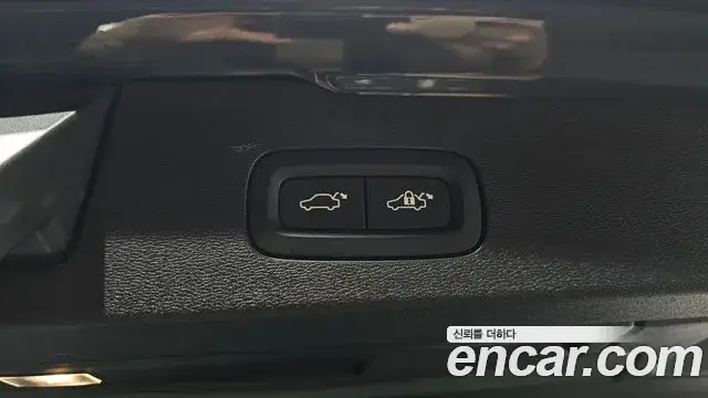 Volvo V60 Cross Country, 2021