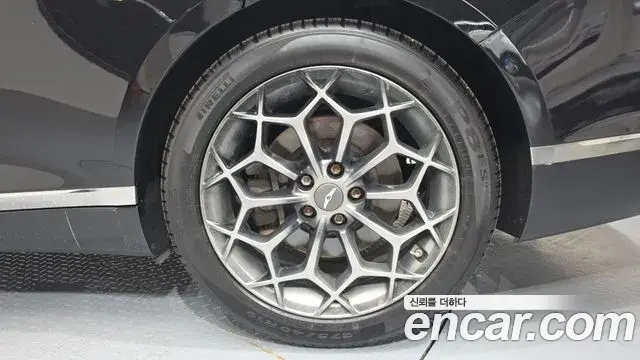 Genesis G80 2021 — ფოტო 26/32