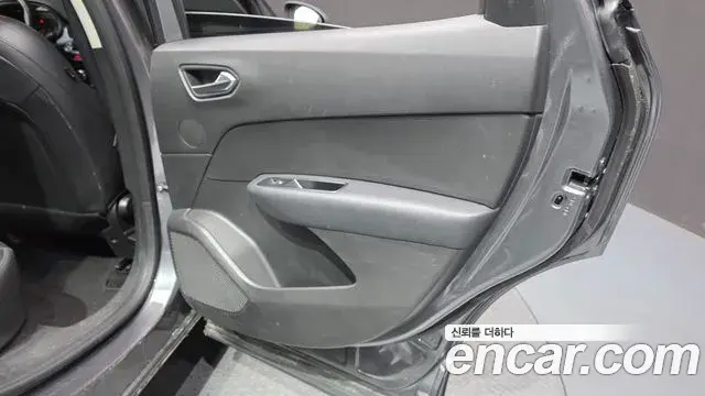 Renault Samsung XM3 2020 — ფოტო 3/30