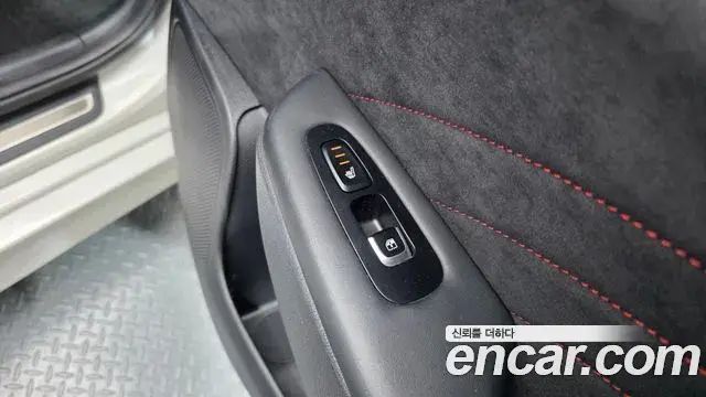 Kia Stinger 2021 — Photo 19/20