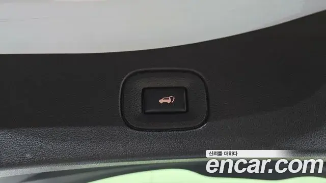 Renault Samsung QM6 2020 — ფოტო 35/36