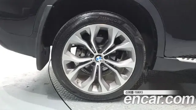 BMW X6 2018 — Şəkil 5/20