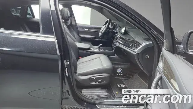 BMW X6 2018 — Şəkil 11/20