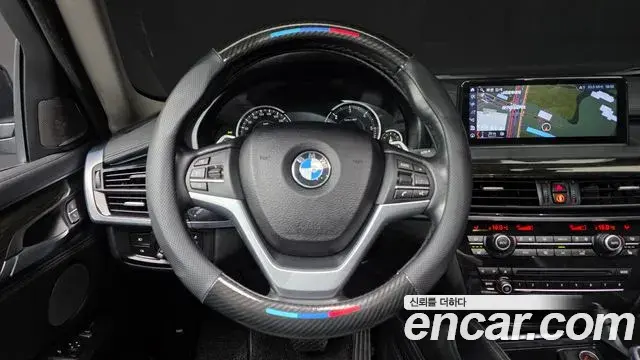 BMW X6 2018 — Şəkil 14/20
