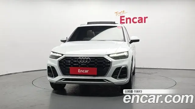 Audi Q5 2023 — Photo 3/20