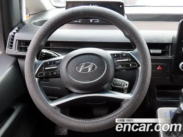 Hyundai Staria 2021 — Фото 7/20