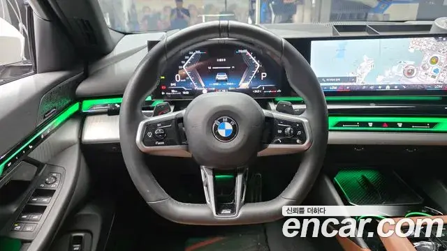 BMW 5 Series 2024 — Photo 13/20