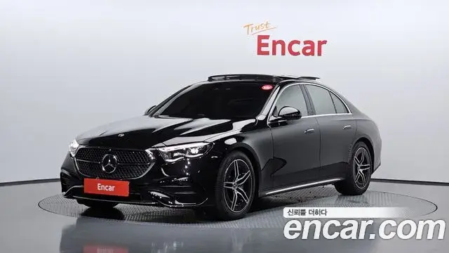 Mercedes-Benz E-Class 2025 — ფოტო 8/32