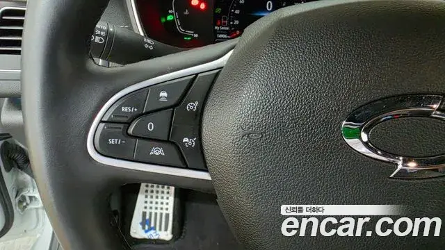 Renault Samsung SM6 2024 — Photo 19/20