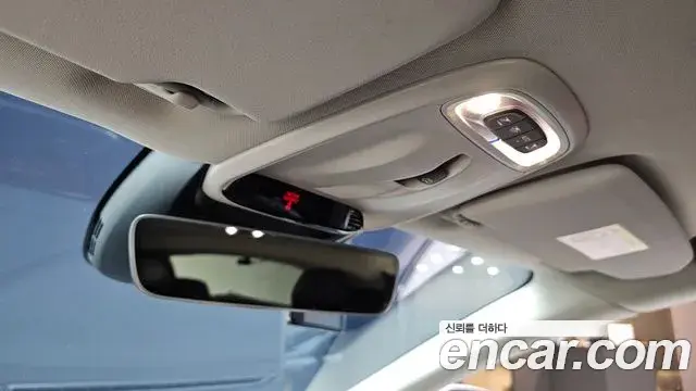 Volvo V40 Cross Country 2019 — Şəkil 26/33