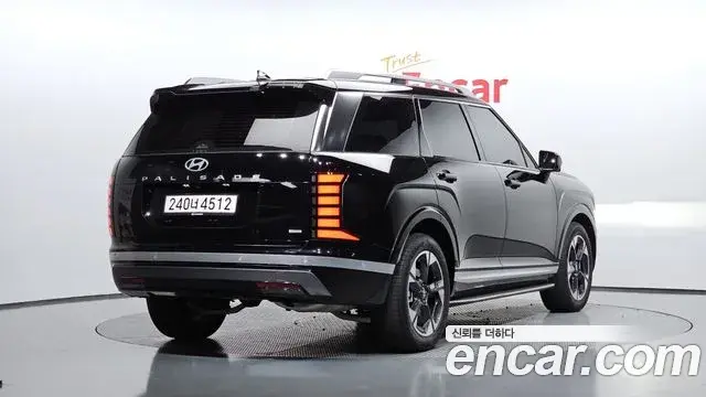 Hyundai Palisade 2025 — Photo 1/20