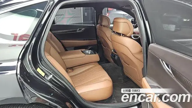 Genesis Electrified G80 2021 — Photo 12/20