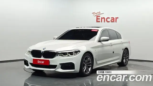 BMW 5 Series 2020 — Фото 10/20
