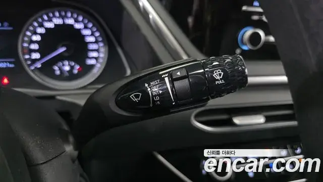 Hyundai Sonata Hybrid 2019 — Photo 14/30