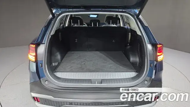 Kia Sportage 2022 — ფოტო 9/34