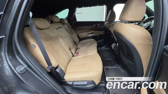 Kia Sorento 2025 — Photo 6/20