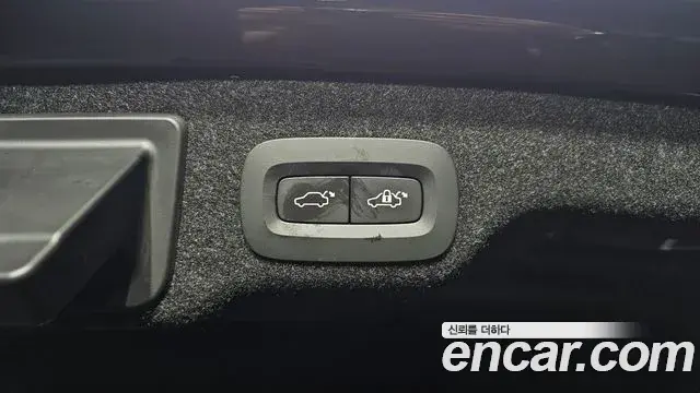 Volvo S90 2023 — ფოტო 20/20