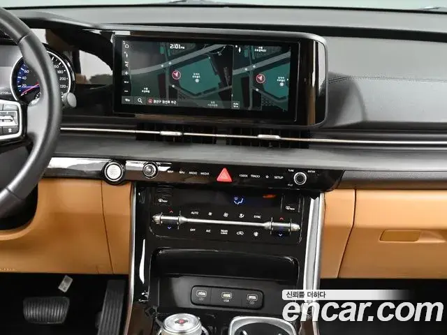 Kia Carnival 2022 — Фото 7/20