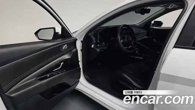 Hyundai Avante 2020 — Фото 10/20