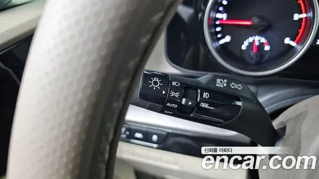 Kia Carnival 2022 — Şəkil 1/30