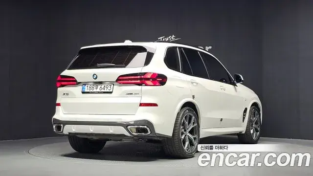 BMW X5 2025 — Фото 2/20
