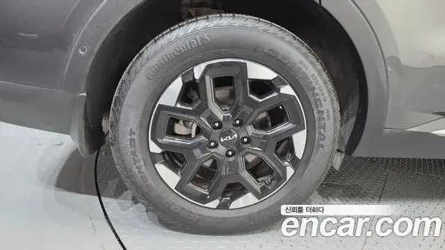 Kia Sorento 2024 — Photo 5/20