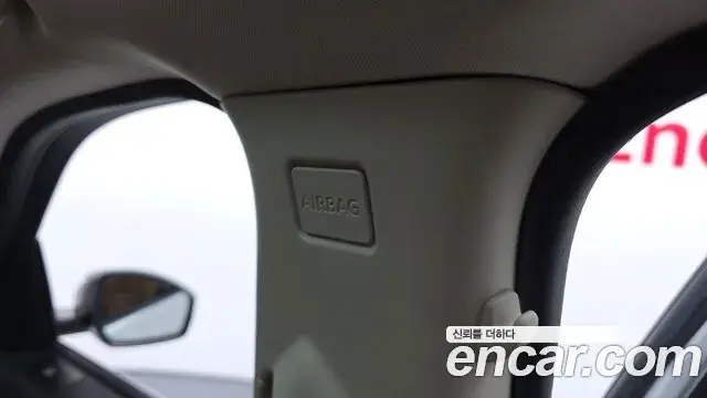 Land Rover Discovery Sport 2018 — ფოტო 30/30