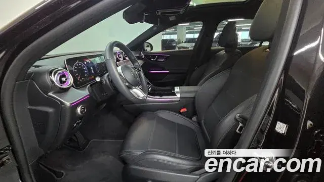 Mercedes-Benz C-Class 2023 — Фото 11/20