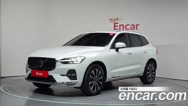 Volvo XC60 2023 — Şəkil 1/20