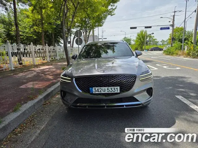 Genesis GV70 2021 — ფოტო 4/20