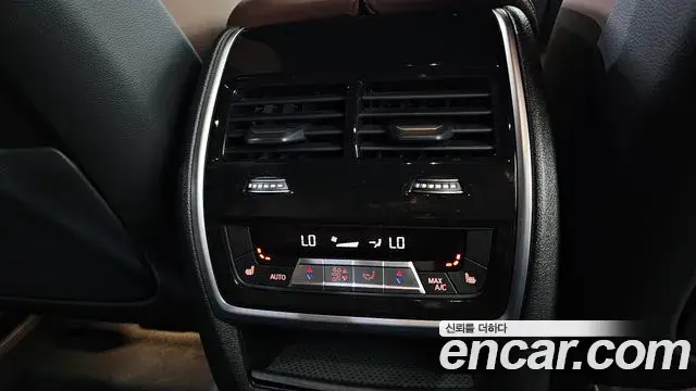 BMW X6 2024 — Photo 18/20