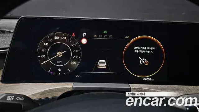 Kia K8 2022 — Photo 7/20