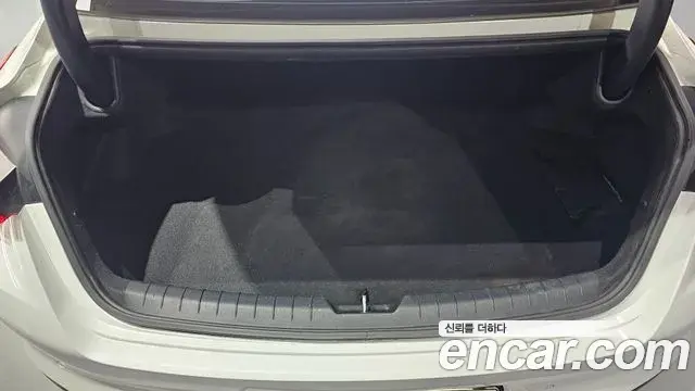 Kia K8 2022 — Photo 17/20