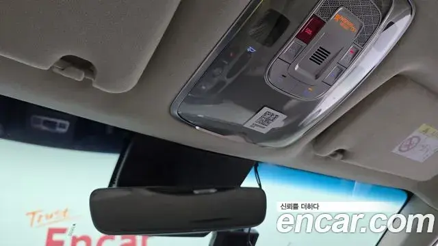 Genesis GV70 2022 — Photo 19/20