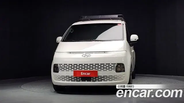 Hyundai Staria 2023 — Şəkil 2/20