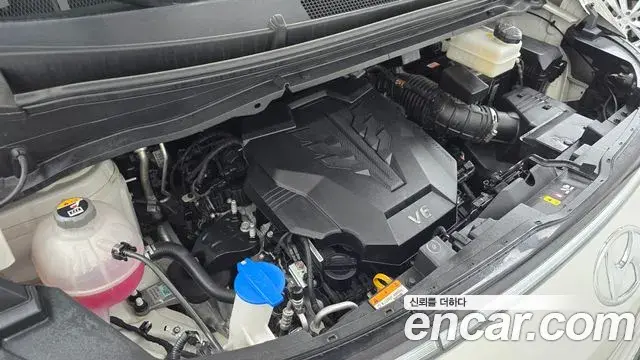 Hyundai Staria 2023 — Şəkil 5/20