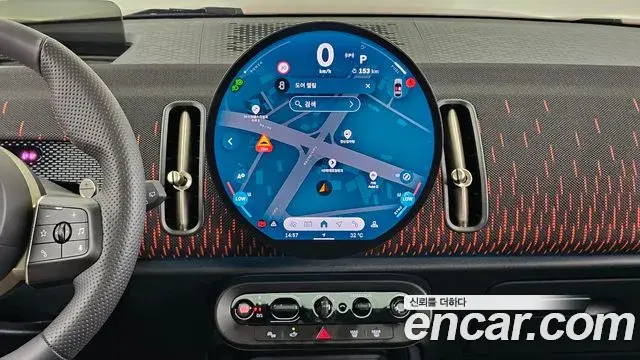 Mini Cooper S Countryman 2025 — Фото 19/20